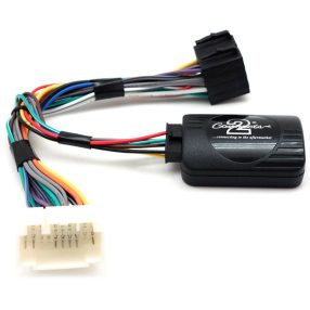 Suzuki kormánytávvezérlő adapter