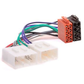 Mazda autórádió ISO csatlakozó