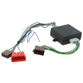 Alfa Romeo Bose erősítő bekapcsoló, aktív adapter