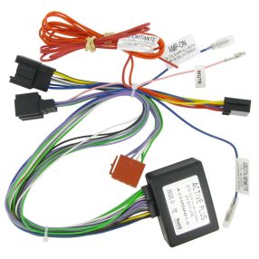 Saab gyári erősítő bekapcsoló, aktív adapter