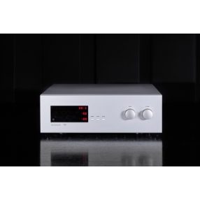 Soulution 725 előerősítő
